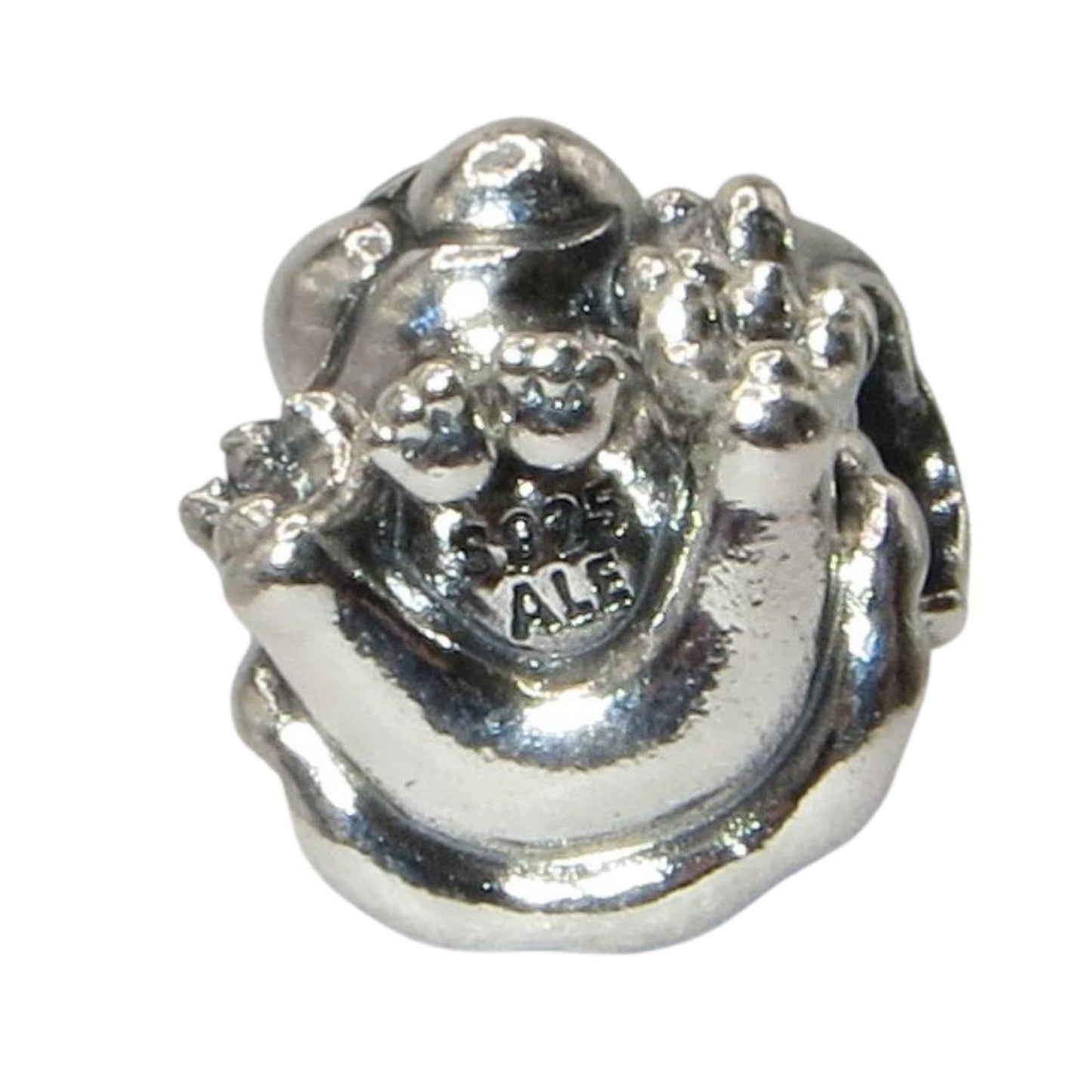 PANDORA 799032C01 Wavy Union Jack Lion - Handsome Sitting Sterling Silver Lion Wearing Cape Emblazoned with Red and Black Enamel Union Jack - Wavy Mane - Women's Charm - Charming Jilly