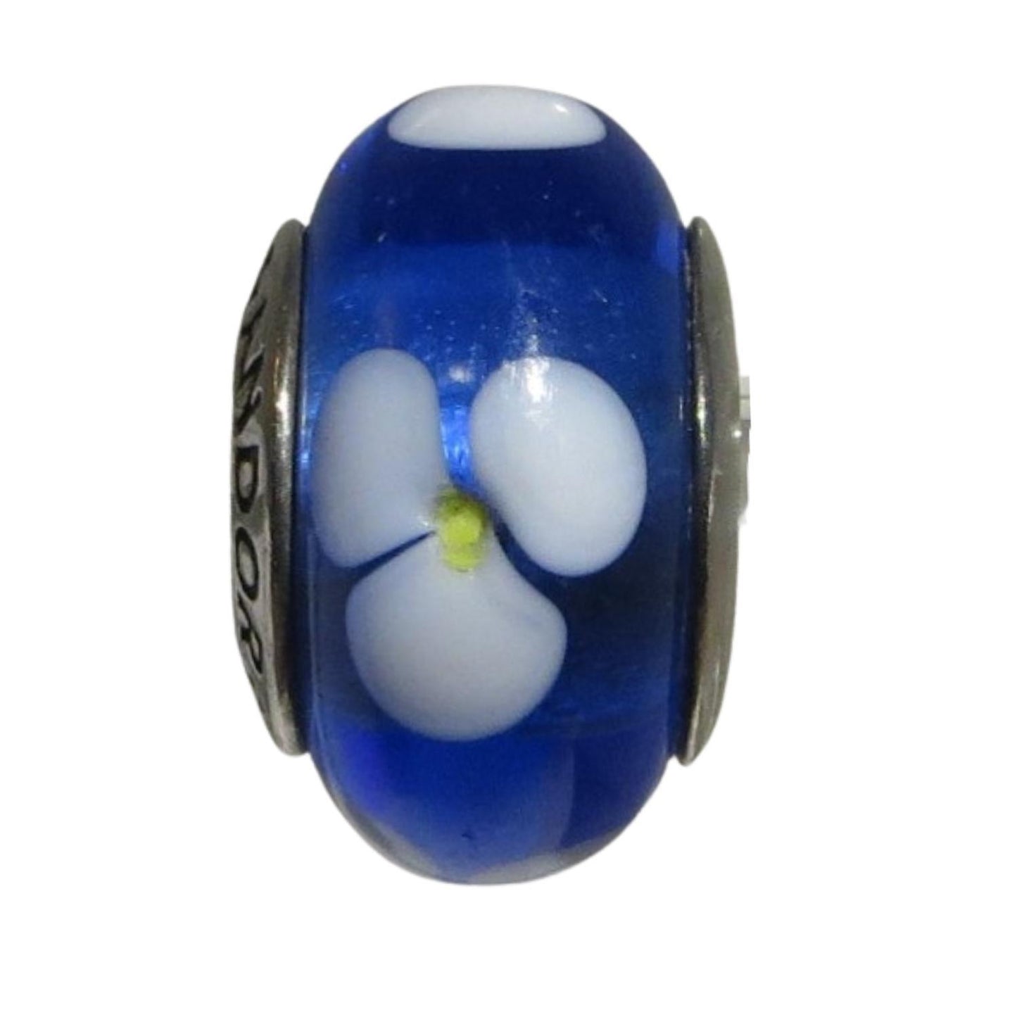PANDORA 790609 – Murano Glass White Flowers with Yellow Centers on Royal Blue Back - Women’s Round Sterling Silver Charm - Charming Jilly